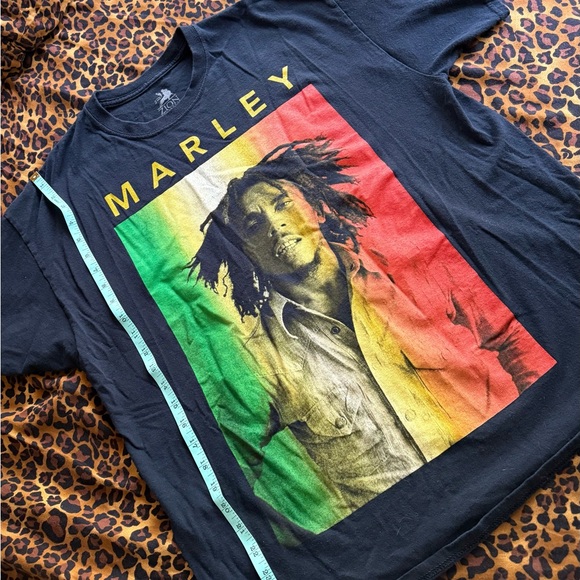 Vintage Black Bob Marley Graphic T-Shirt - Picture 5 of 5